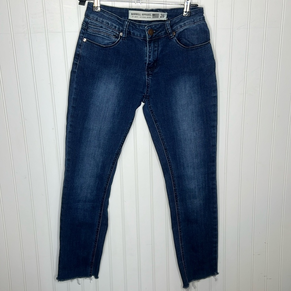 - Barbell Apparel Womens Dark Straight Jeans Size 26